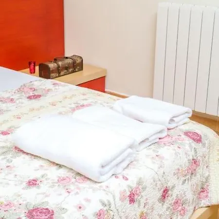 Twin Tragjas Apartment *